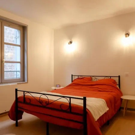 Le Saint Regis - Hyper Centre.