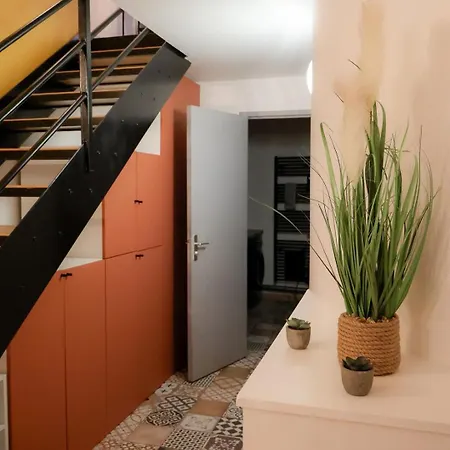 Le Saint Regis - Hyper Centre. Appartement *